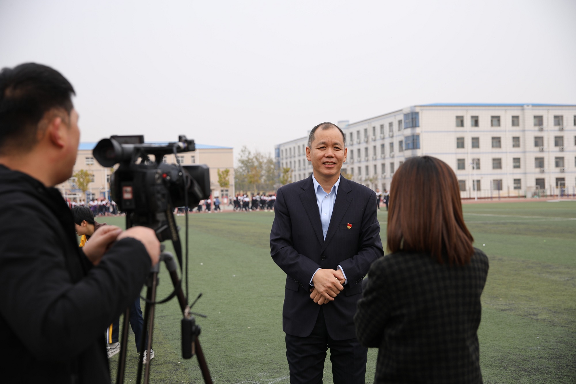 “多一张笑脸 多一份希望”携手同行,共筑未来| 开云官方注册走进青县一中